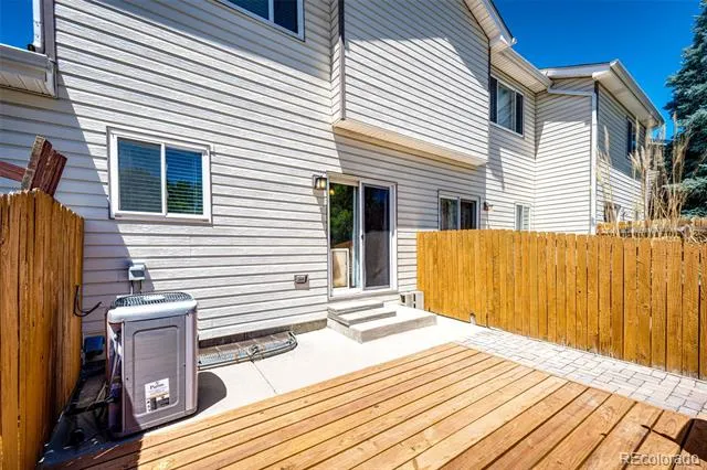 4572 S Crystal Way #B Aurora, CO 80015