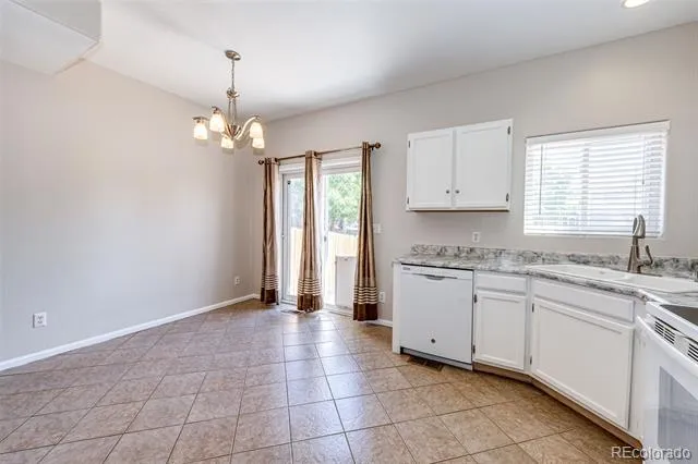 4572 S Crystal Way #B Aurora, CO 80015