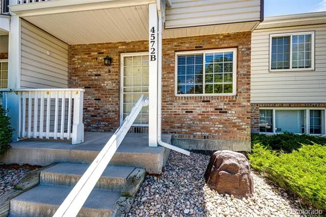 4572 S Crystal Way #B Aurora, CO 80015
