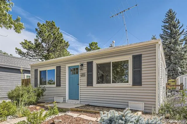 416 Gilbert Street Castle Rock, CO 80104