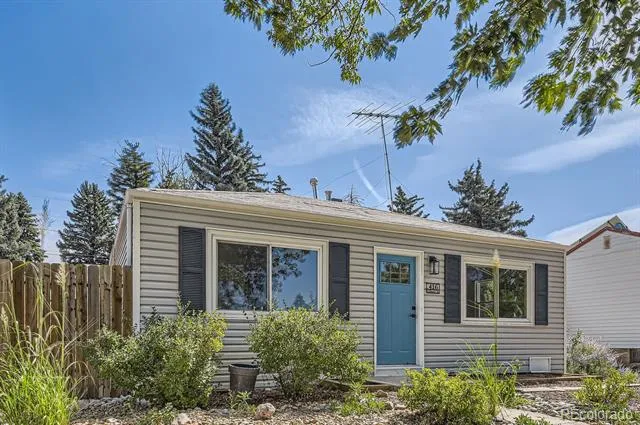 416 Gilbert Street Castle Rock, CO 80104