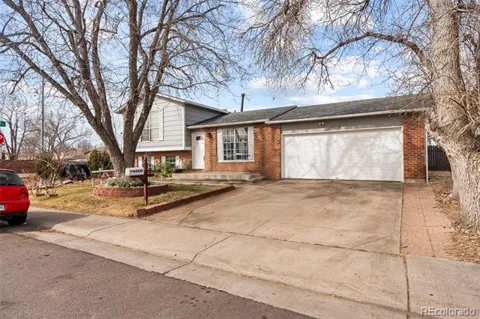 4609 Fontana Way