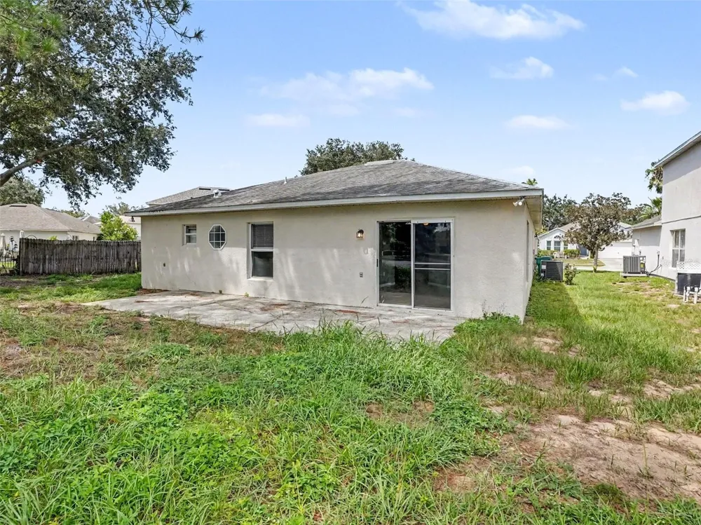 881 VANDERBILT DR Eustis, FL 32726