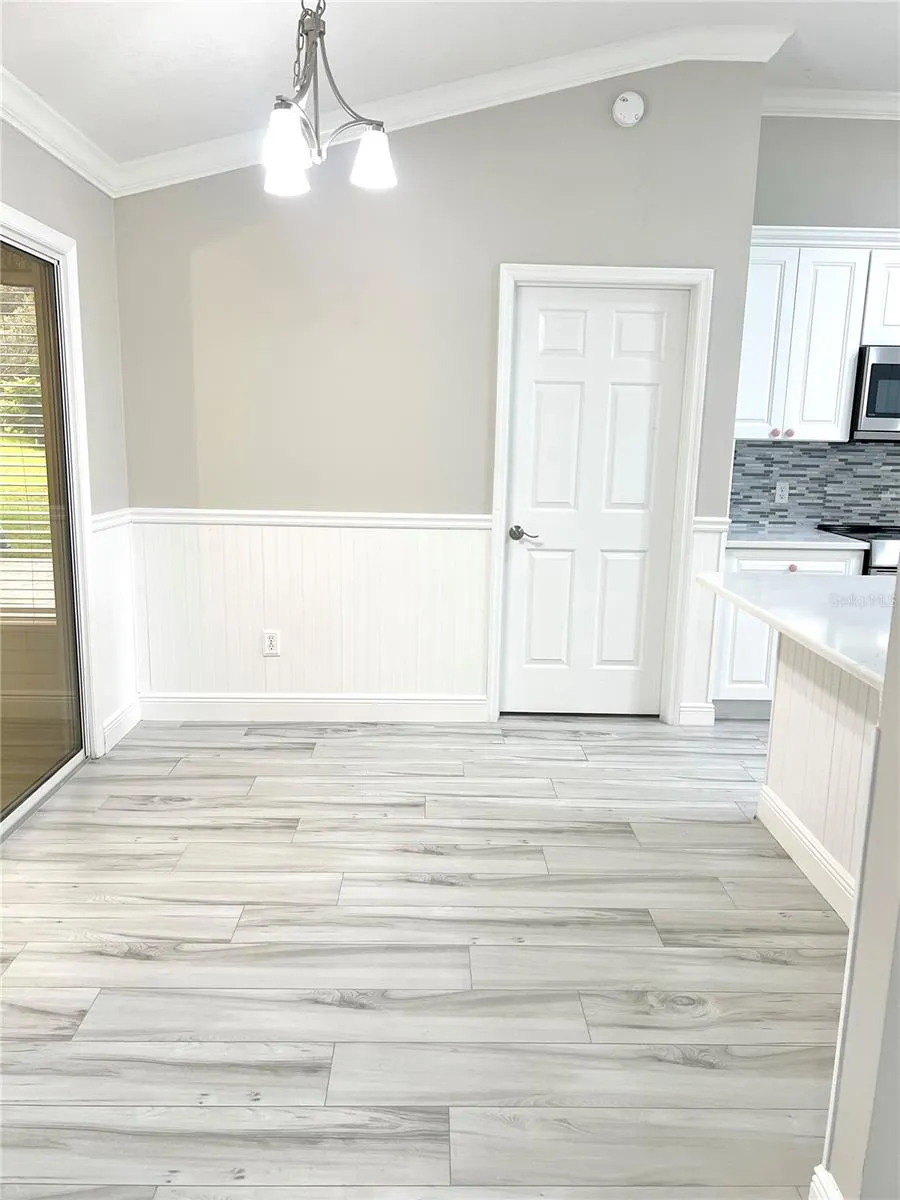 919 CAMINO DEL REY DRIVE The Villages, FL 32159