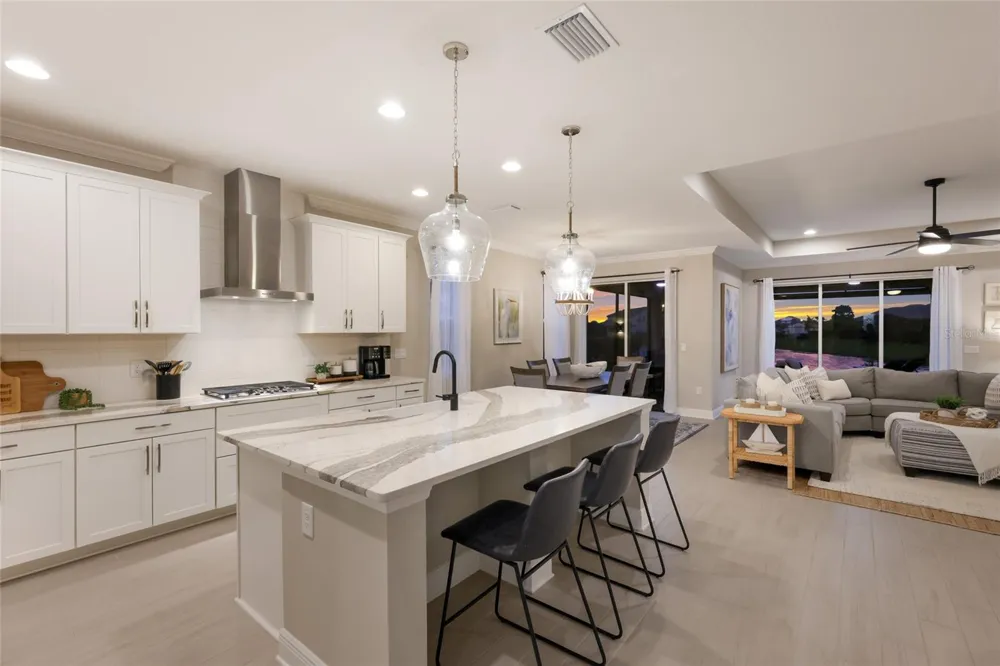 16925 SERAPHIC TRAIL Bradenton, FL 34211