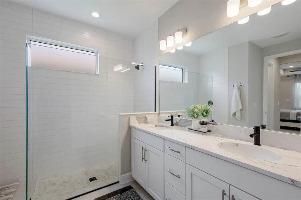 16925 SERAPHIC TRAIL Bradenton, FL 34211
