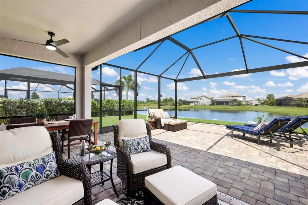 16925 SERAPHIC TRAIL Bradenton, FL 34211