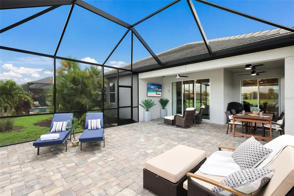 16925 SERAPHIC TRAIL Bradenton, FL 34211