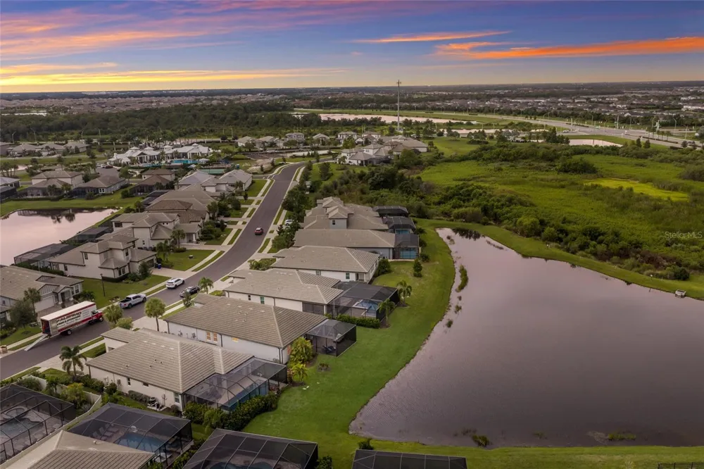 16925 SERAPHIC TRAIL Bradenton, FL 34211