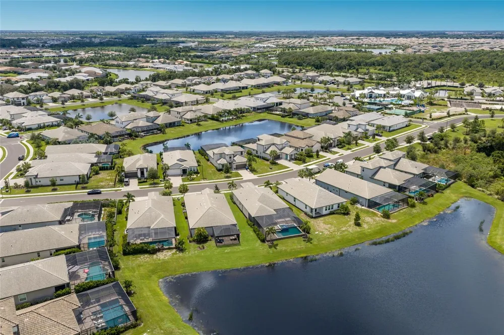 16925 SERAPHIC TRAIL Bradenton, FL 34211