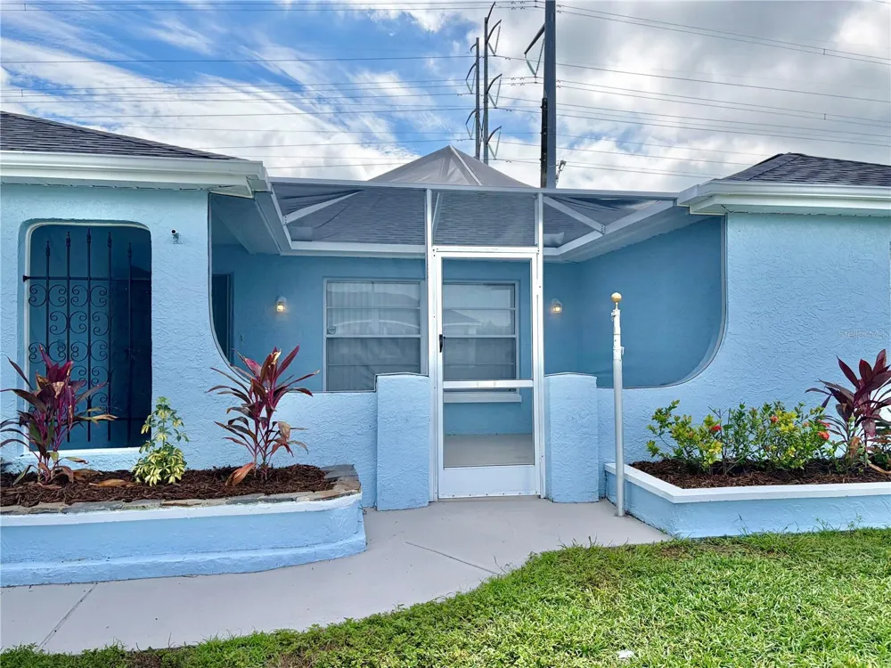 1202 MANDARIN DRIVE Holiday, FL 34691