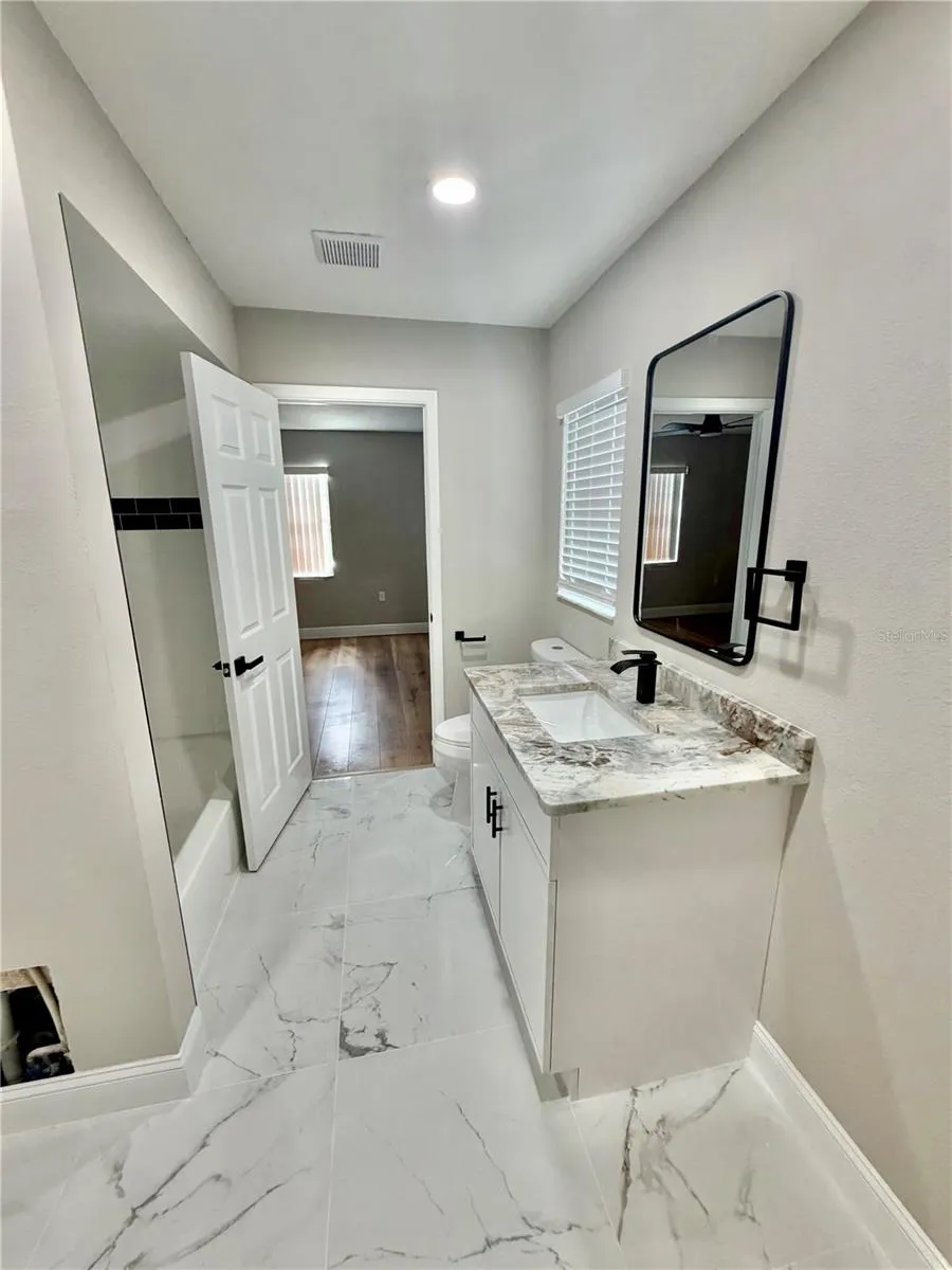 1202 MANDARIN DRIVE Holiday, FL 34691