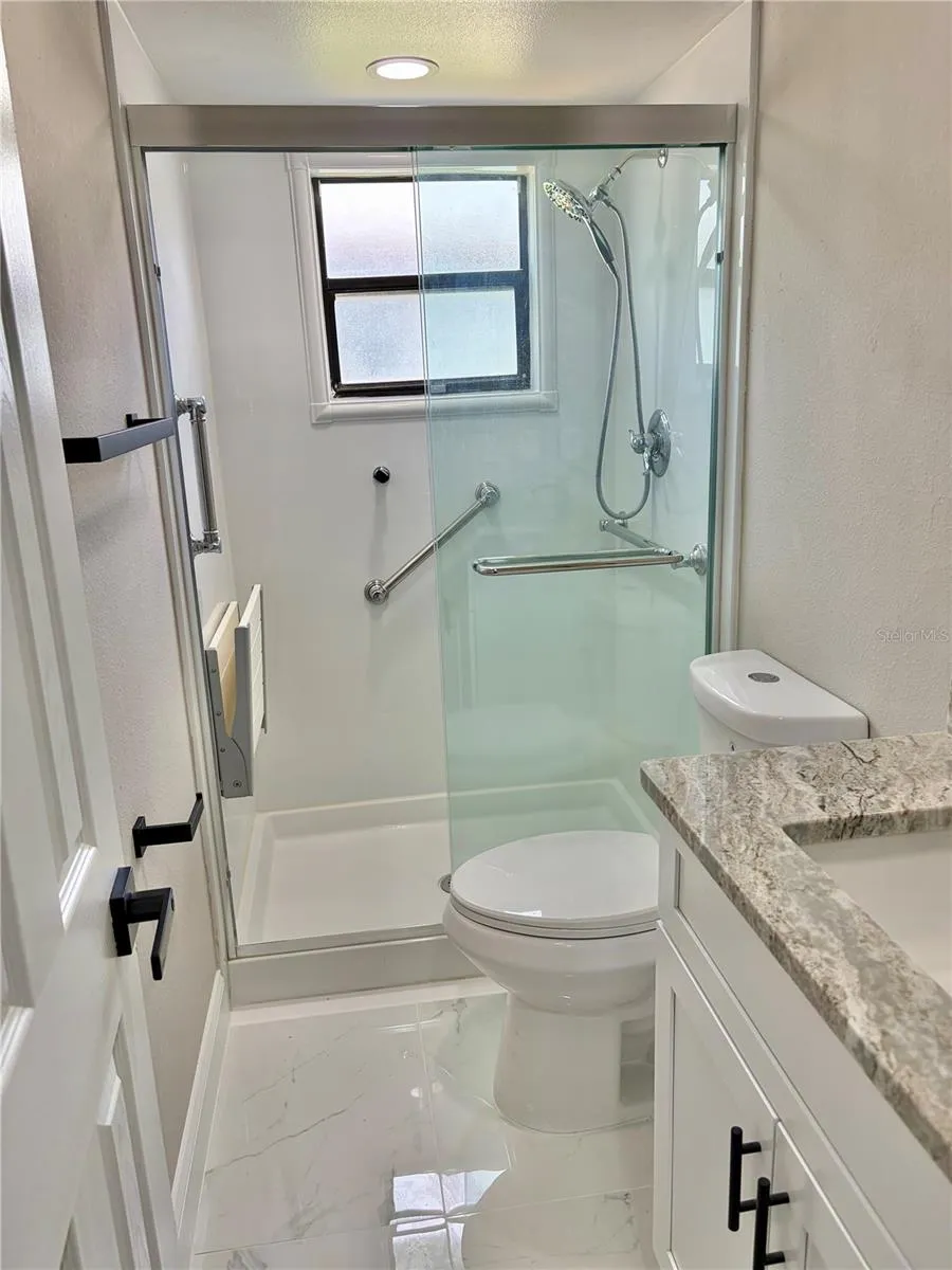 1202 MANDARIN DRIVE Holiday, FL 34691