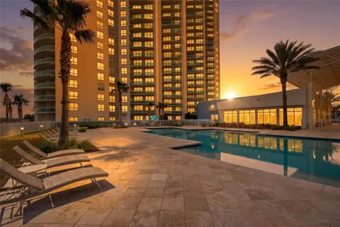 241 RIVERSIDE DRIVE #1006