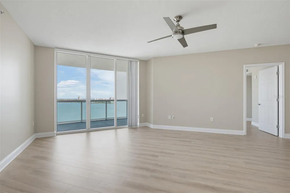 241 RIVERSIDE DRIVE #1006 Holly Hill, FL 32117