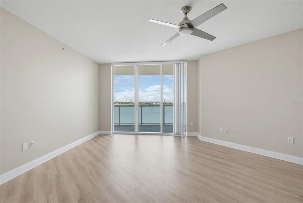 241 RIVERSIDE DRIVE #1006 Holly Hill, FL 32117