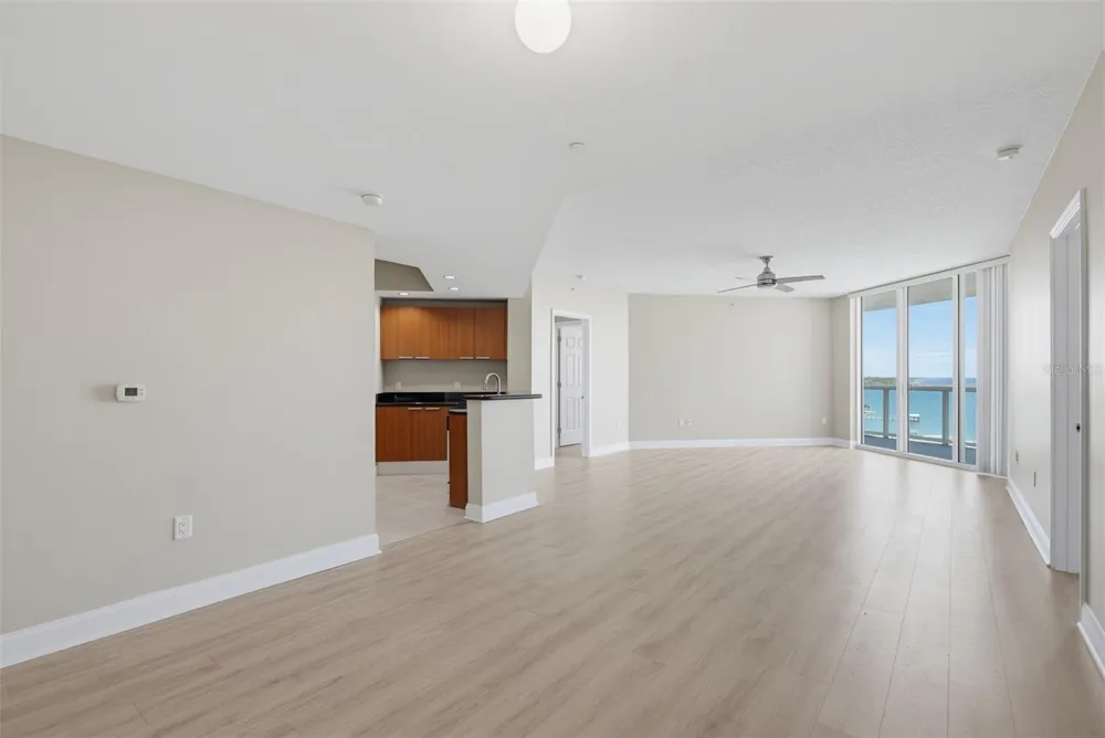 241 RIVERSIDE DRIVE #1006 Holly Hill, FL 32117