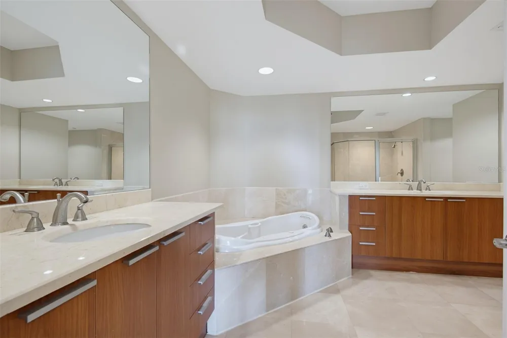 241 RIVERSIDE DRIVE #1006 Holly Hill, FL 32117
