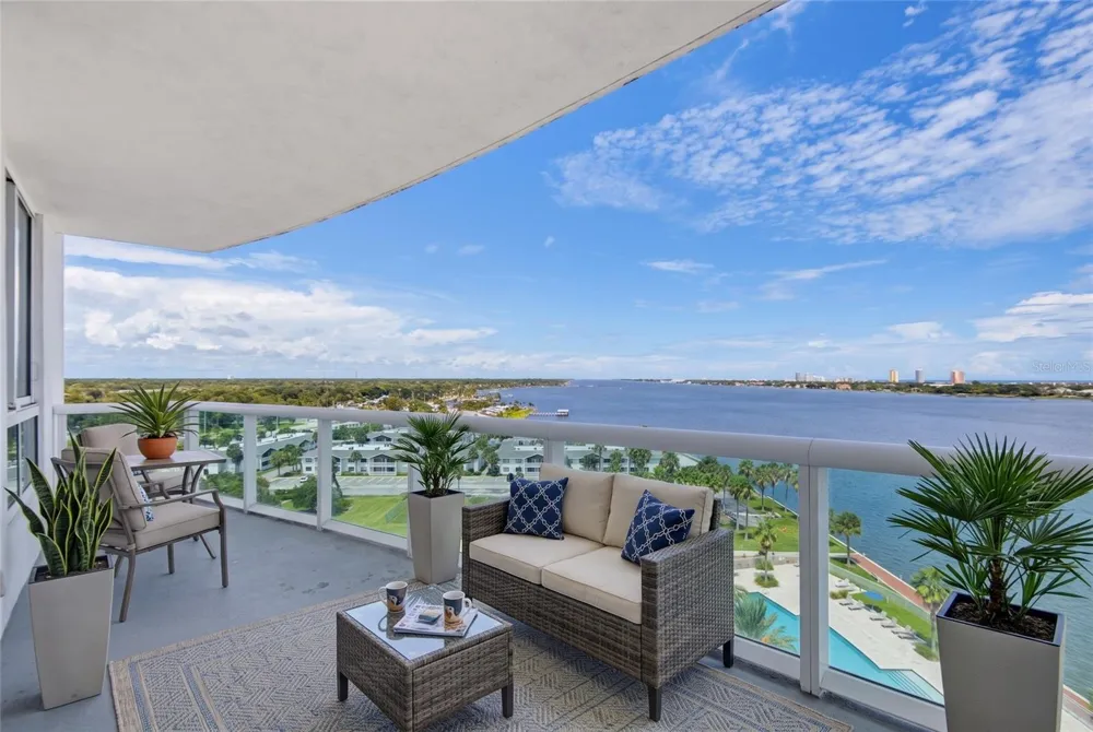 241 RIVERSIDE DRIVE #1006 Holly Hill, FL 32117