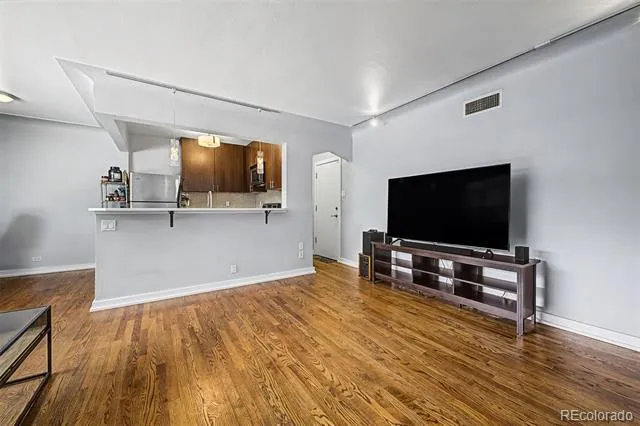 636 Washington Street #103 Denver, CO 80203