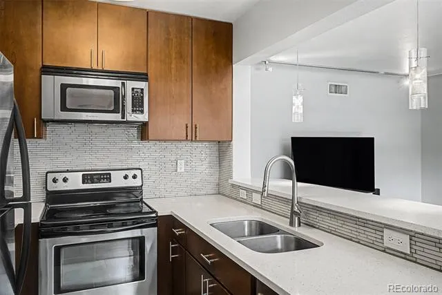 636 Washington Street #103 Denver, CO 80203