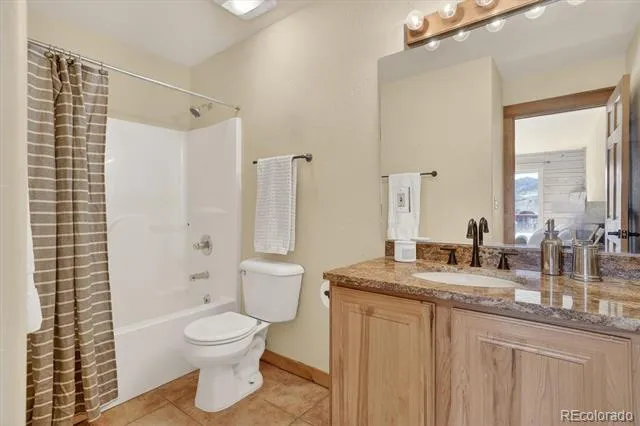 324 Black Hawk Circle Silverthorne, CO 80498