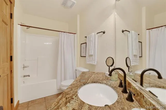 324 Black Hawk Circle Silverthorne, CO 80498
