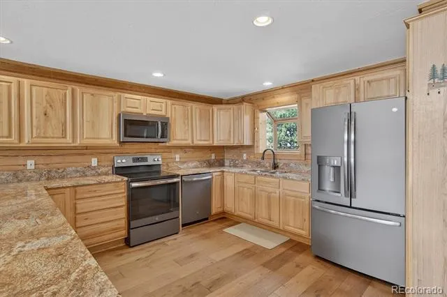324 Black Hawk Circle Silverthorne, CO 80498