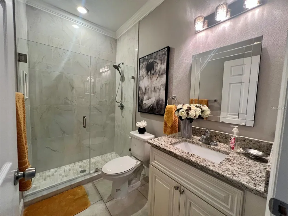 2721 W SITKA STREET Tampa, FL 33614
