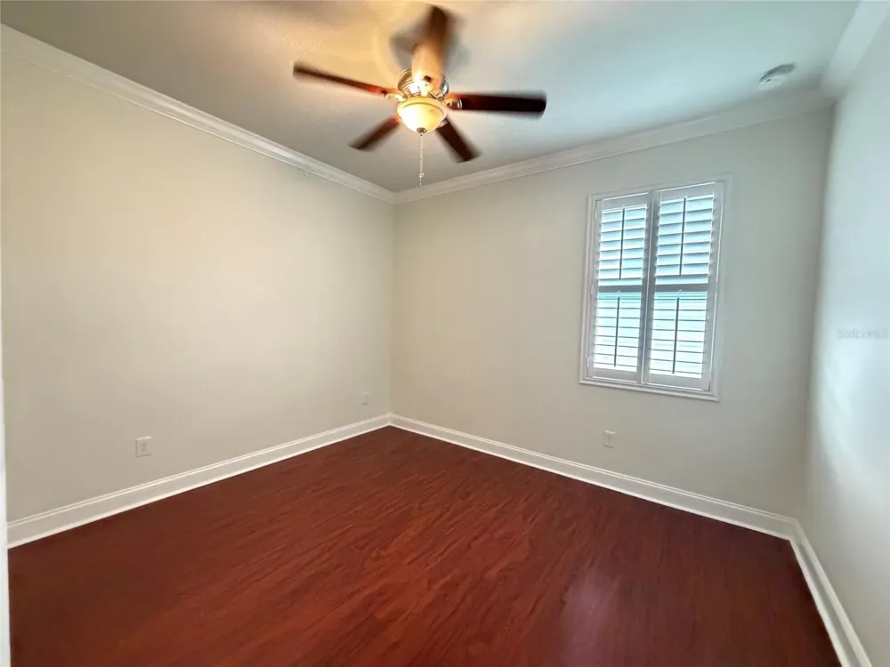 2721 W SITKA STREET Tampa, FL 33614