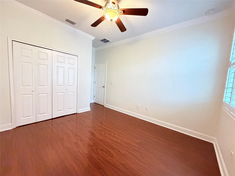 2721 W SITKA STREET Tampa, FL 33614