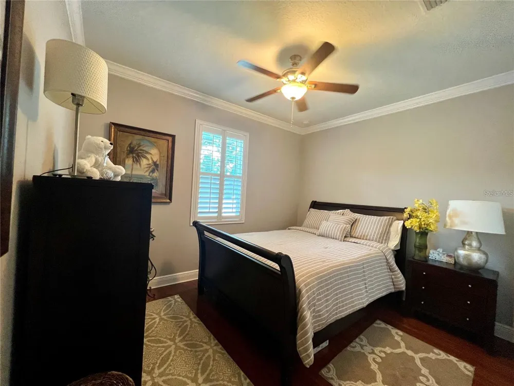 2721 W SITKA STREET Tampa, FL 33614