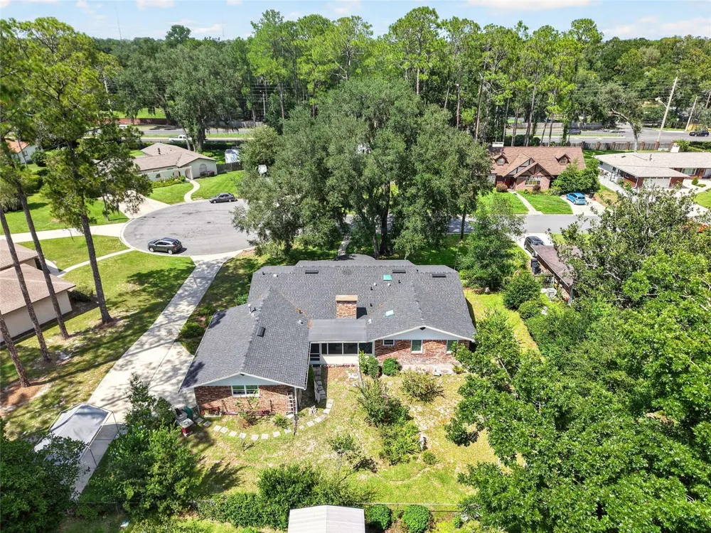 3949 NW 38TH PLACE Gainesville, FL 32606
