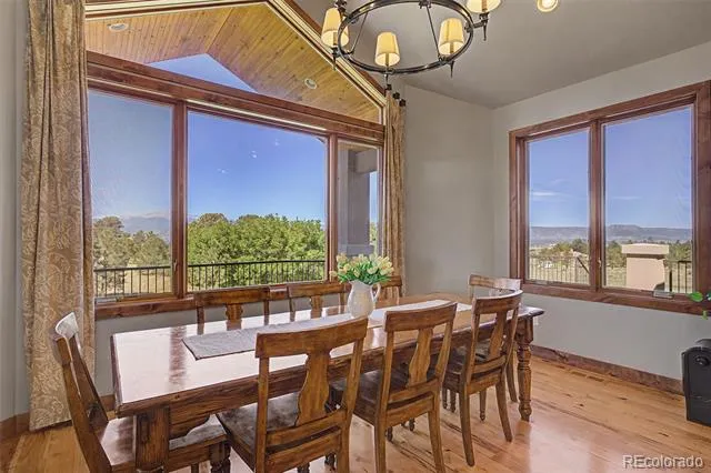 4330 Ridgeway Lane Colorado Springs, CO 80908