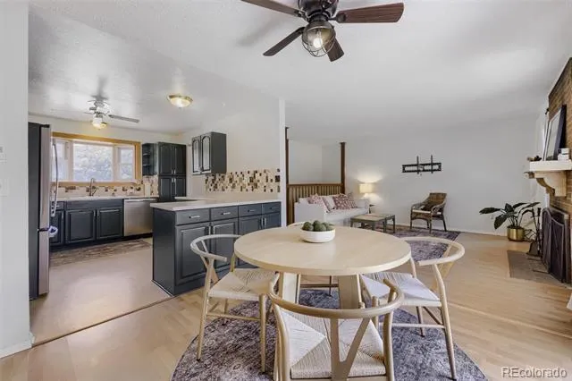 445 Hickory Place Broomfield, CO 80020