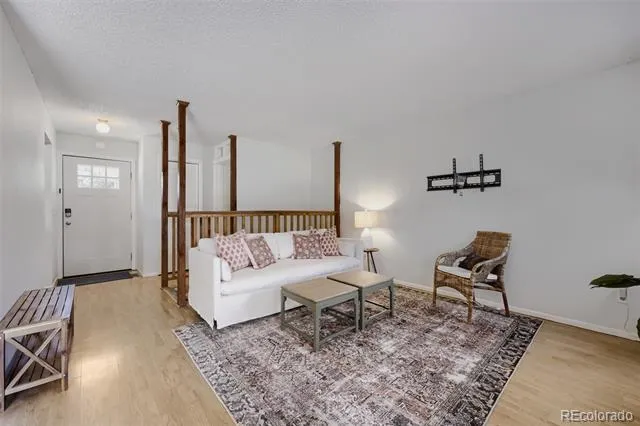 445 Hickory Place Broomfield, CO 80020