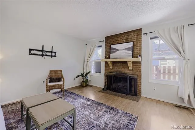 445 Hickory Place Broomfield, CO 80020