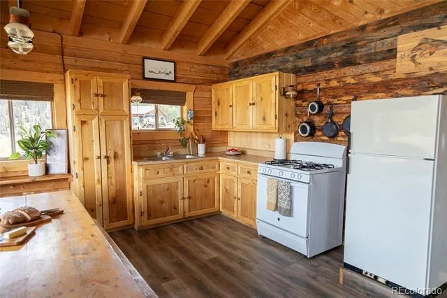 1001 CR 17 Lake City, CO 81235