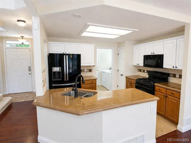 12748 E Wyoming Circle Aurora, CO 80012