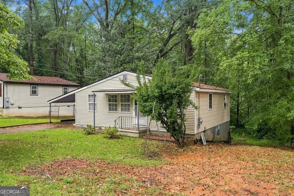 3141 Mckenzie RD East Point, GA 30344