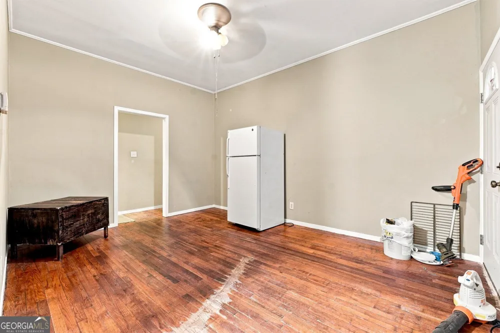 3141 Mckenzie RD East Point, GA 30344