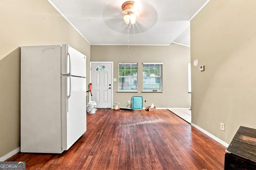 3141 Mckenzie RD East Point, GA 30344
