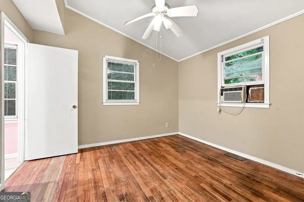 3141 Mckenzie RD East Point, GA 30344