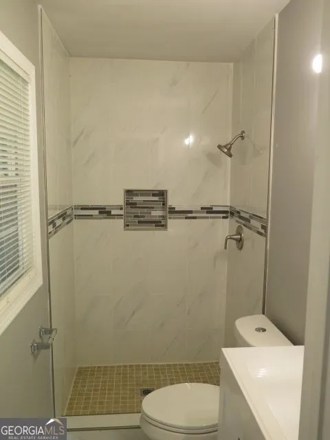 2455 Thornton DR Atlanta, GA 30349