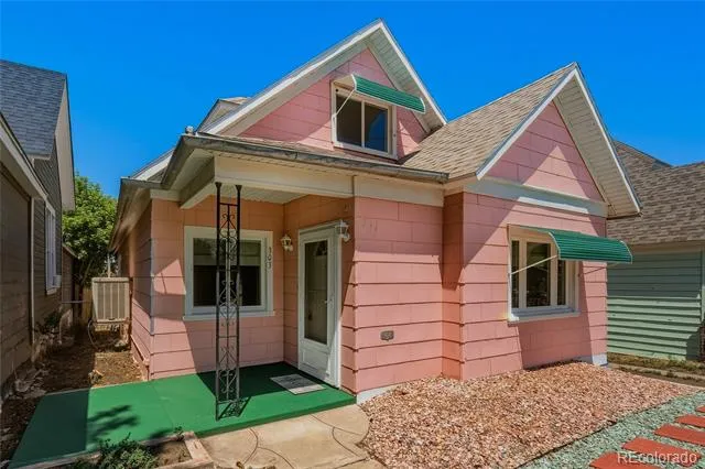303 E White Avenue Trinidad, CO 81082