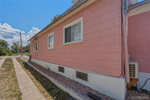 303 E White Avenue Trinidad, CO 81082