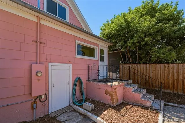 303 E White Avenue Trinidad, CO 81082