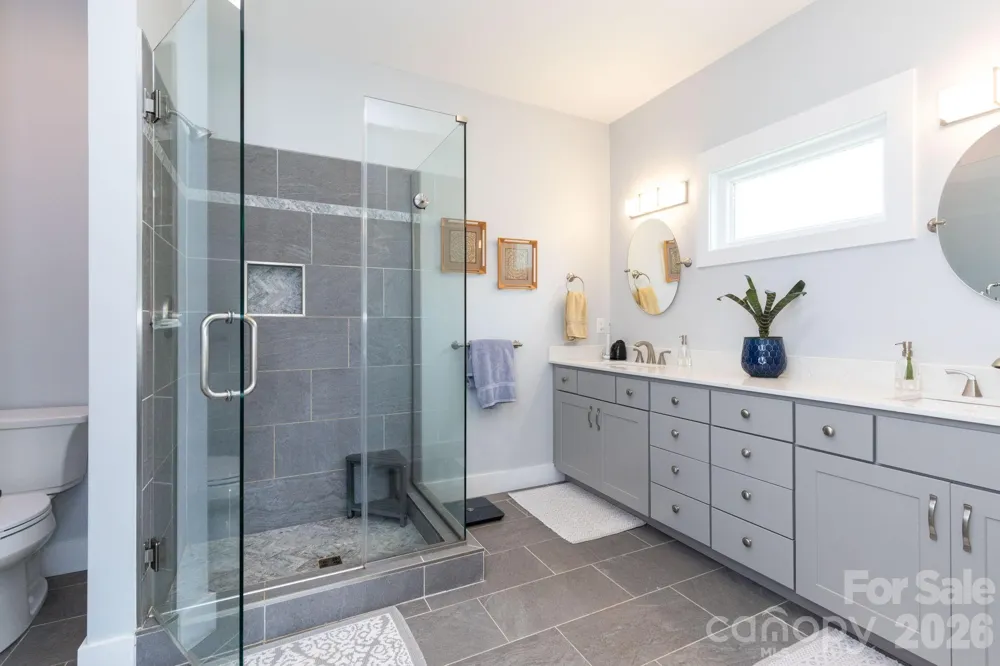 206 Padgettown Road Black Mountain, NC 28711