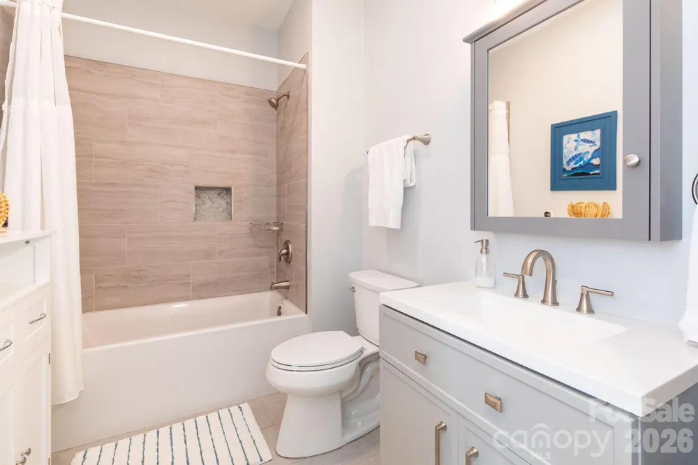 206 Padgettown Road Black Mountain, NC 28711