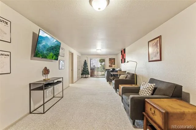 1135 Westmoreland Road Colorado Springs, CO 80907